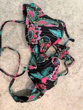 Shade & Shore - Black Floral Print